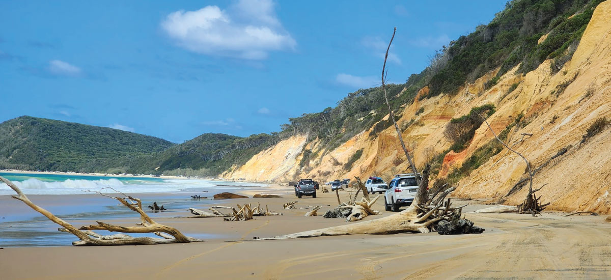 QLD 4x4 Club drive Double Island Point via Rainbow Beach