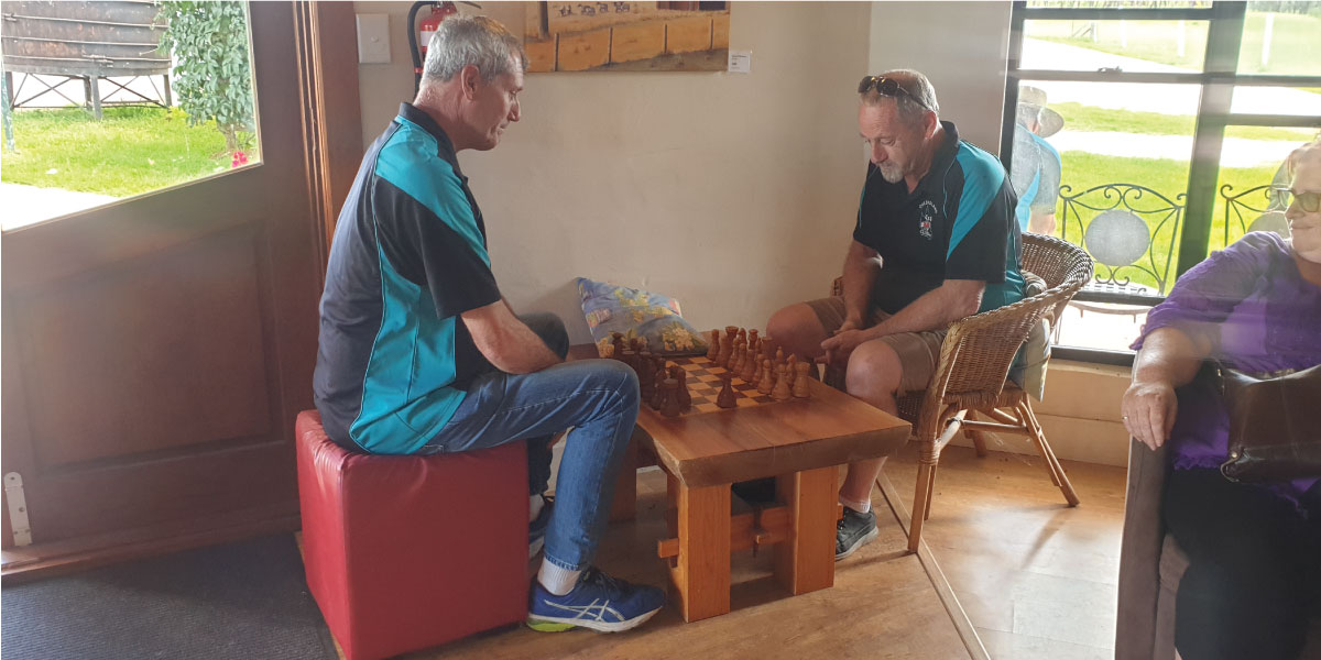 QLD 4x4 Club playing Chess at Jester Hills